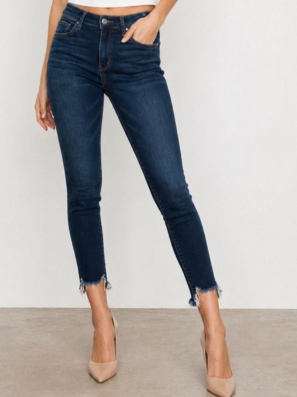 Joes Jeans! Dark Blue Frayed Hem Women's Skinny Jeans